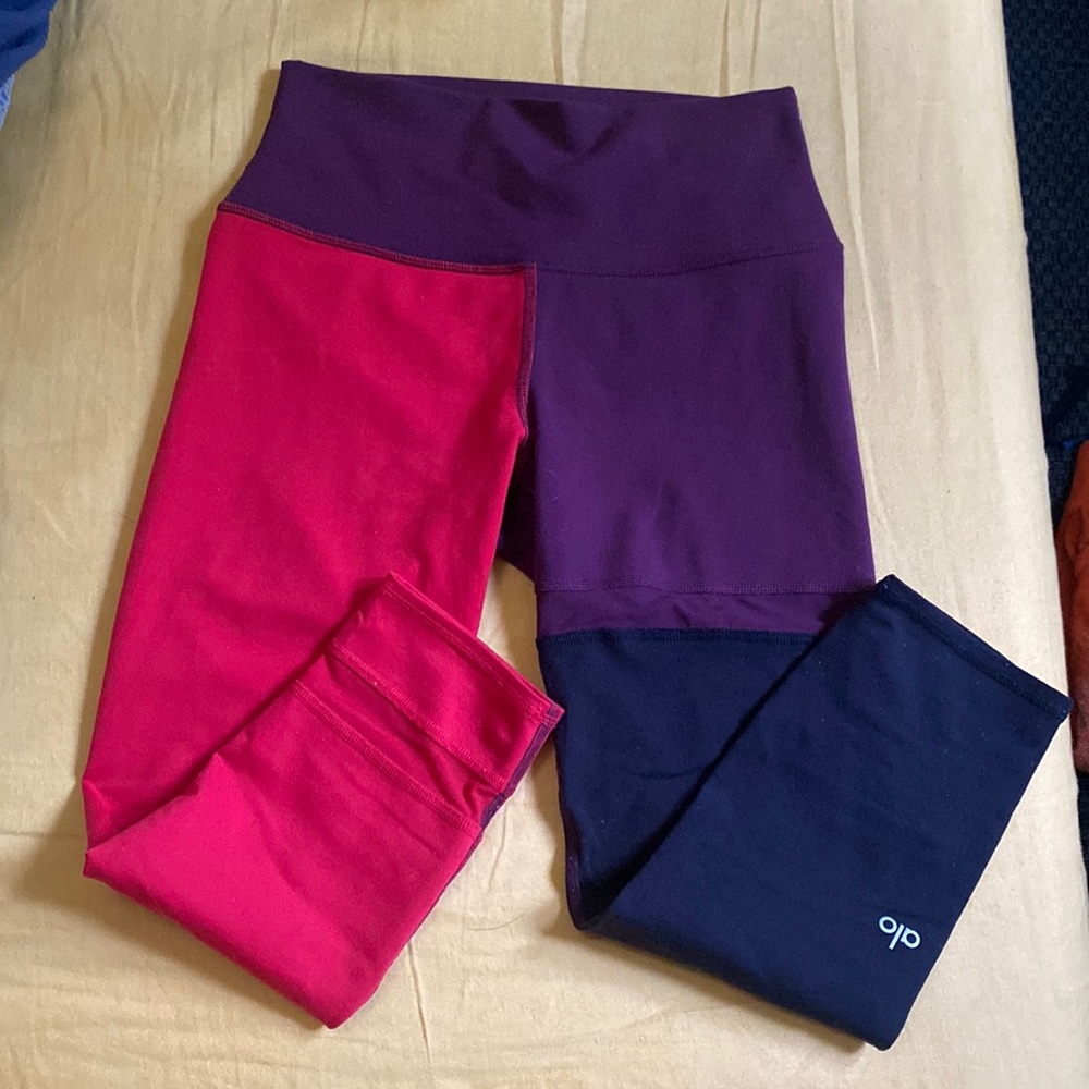 ALO red maroon colorblock cropped leggings small